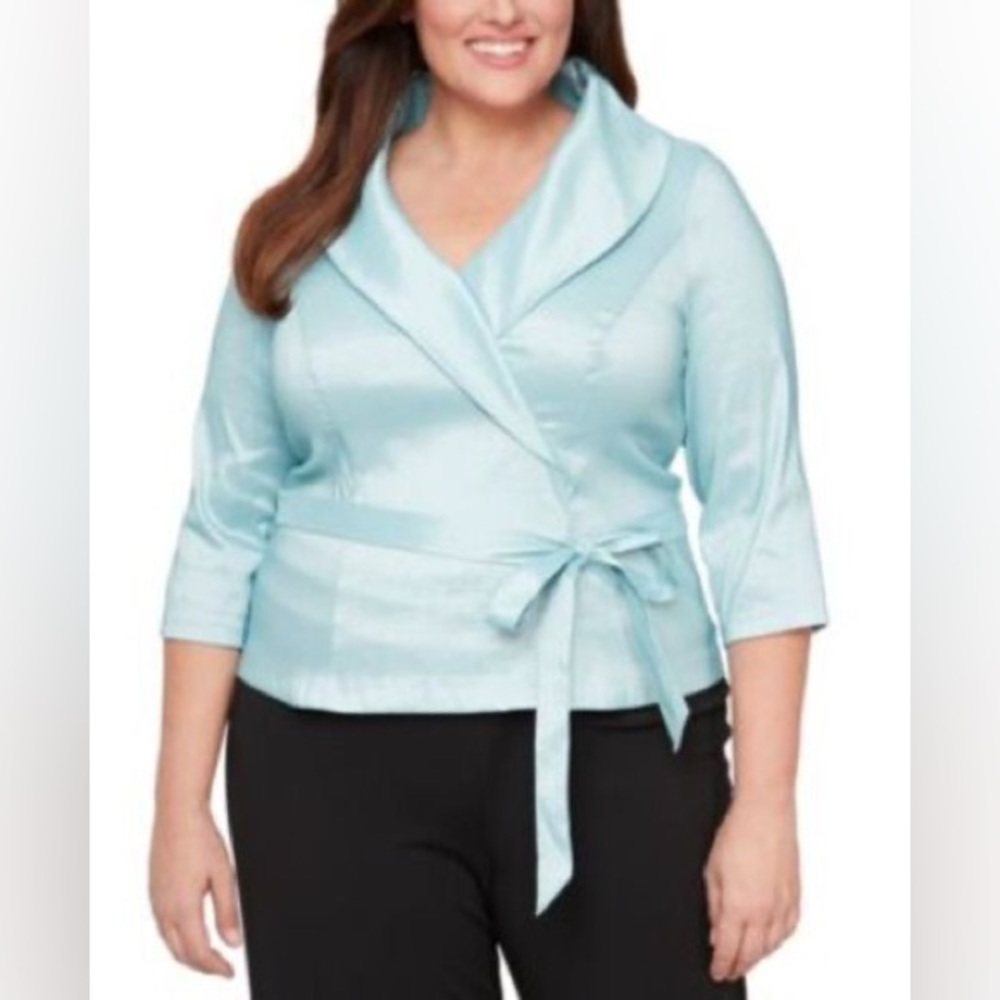 ALEX EVENINGS
Tie-Waist Surplice Blouse